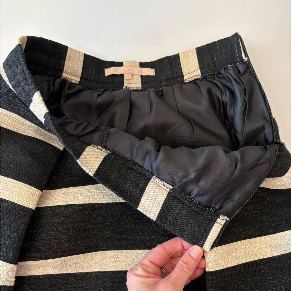 Hutch Black and Gold Striped A-Line Skirt Size 2 - Picture 4 of 6